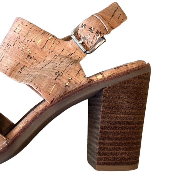 Sofft Pierz Tan Cork & Metallic Gold Chunky Heel Sandals in Gold Natural - 9.5 - Picture 10 of 16